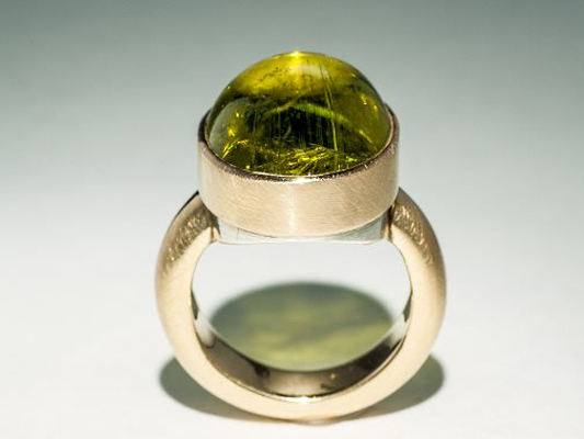 2017_082_ring_gold_turmalin2